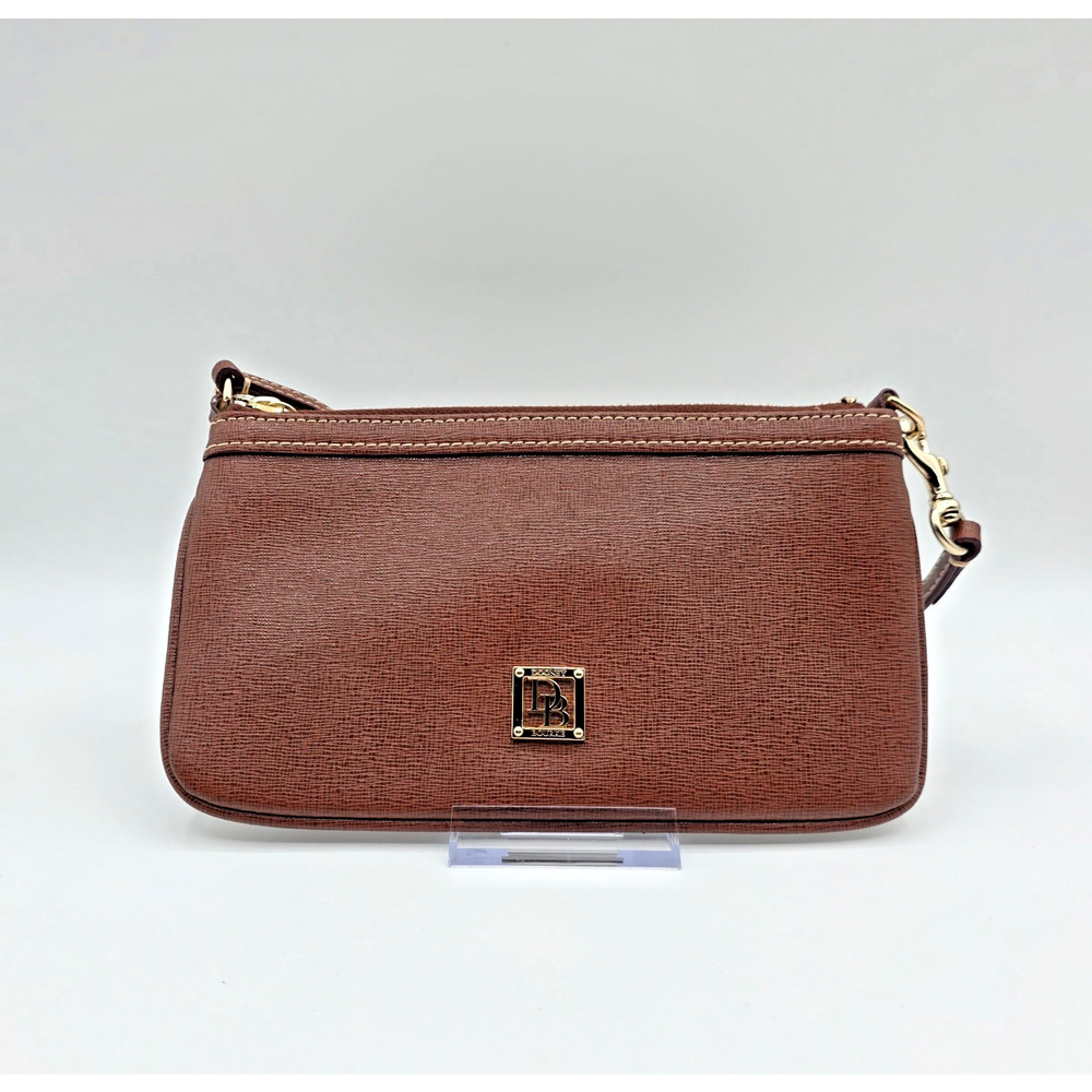 Dooney & Bourke Brown Leather Wristlet Clutch Gold Logo Tassel Zip Pouch NWOT